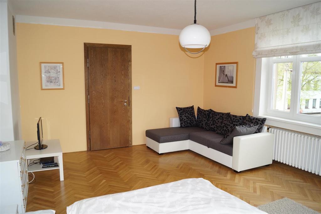 ברומוב Apartman U Stadionu מראה חיצוני תמונה