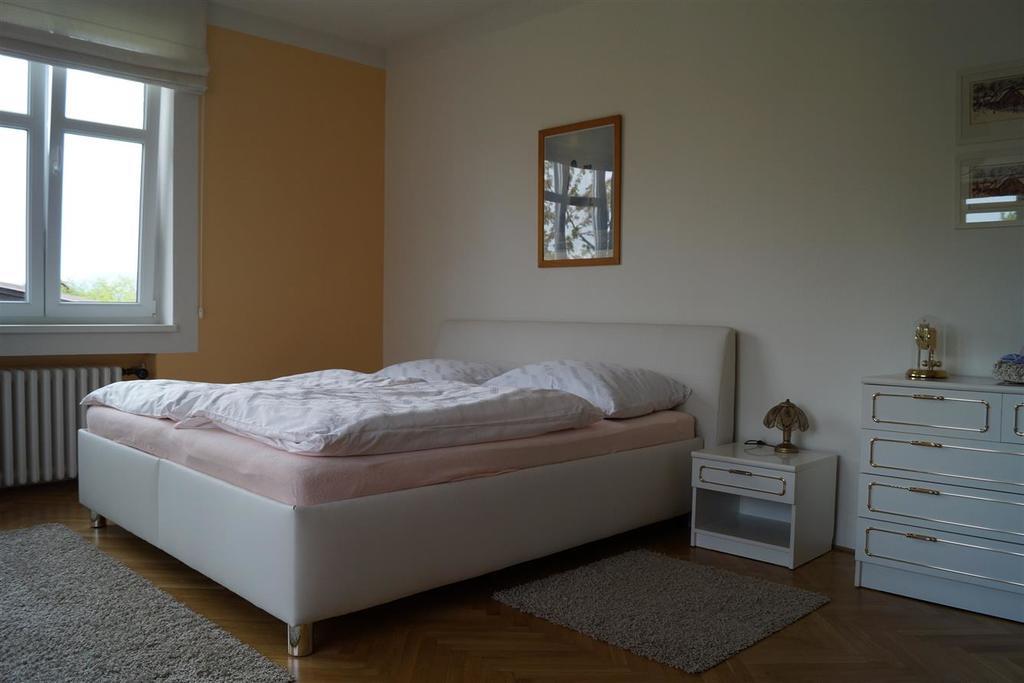 ברומוב Apartman U Stadionu מראה חיצוני תמונה