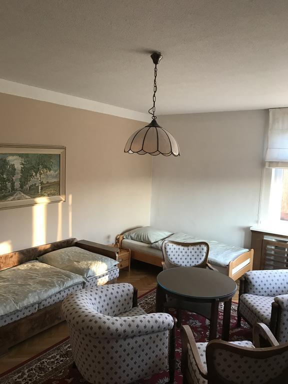ברומוב Apartman U Stadionu מראה חיצוני תמונה